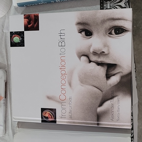 From conception to birth book - Picture 1 of 5